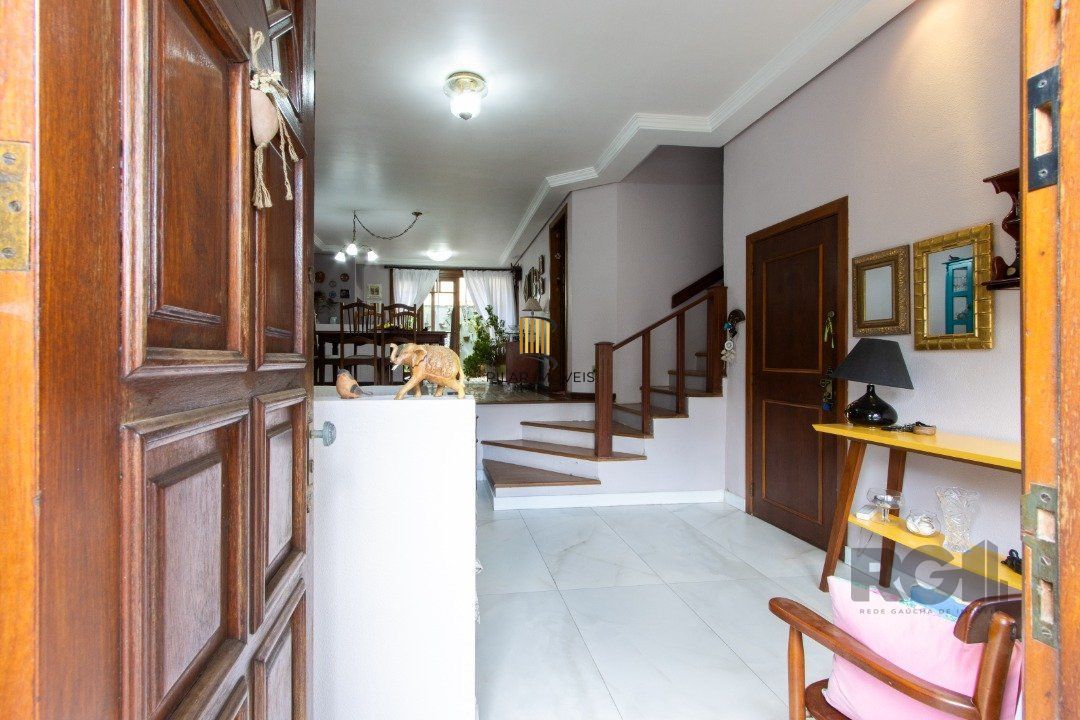 Casa de Condomínio 3 dormitórios no bairro Jardim Isabel