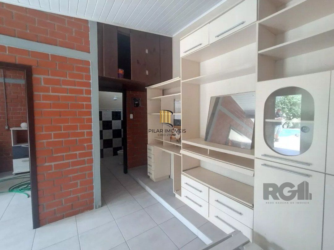 Casa 4 dormitórios, Bairro Cavalhada.