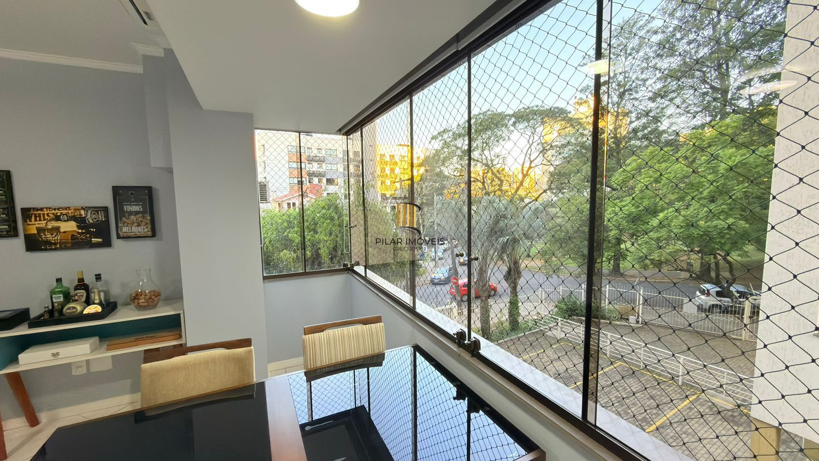Apartamento à venda no Passo D'areia com 84,28m² ,3 quartos, 1 suíte, 1 vaga