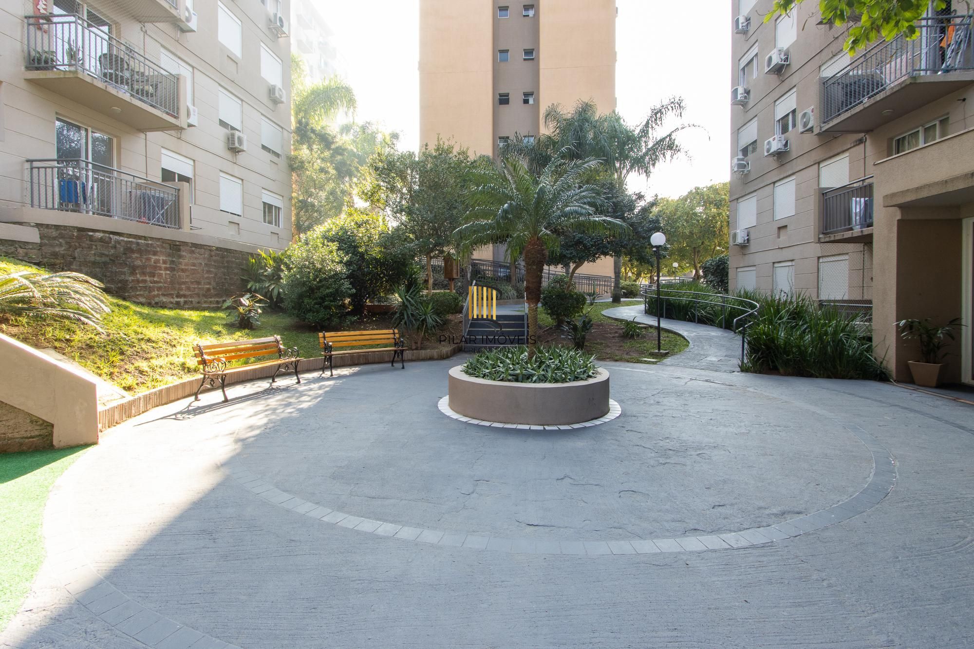 Excelente apartamento de 2 dormitórios na Tristeza- Zona Sul
