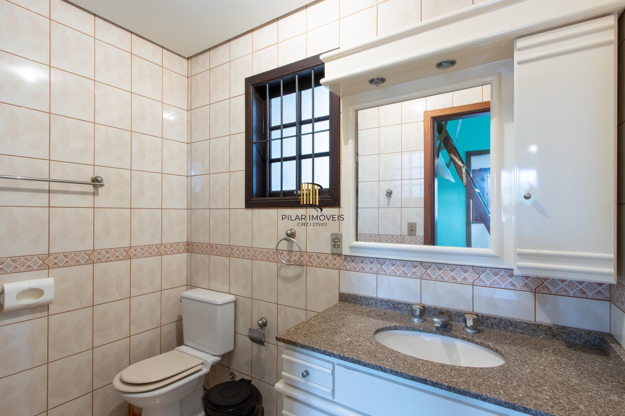 Casa de Condomínio 3 dormitórios no bairro Ipanema