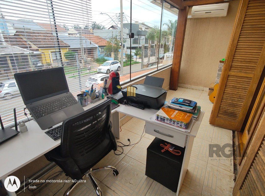 Casa para venda com 3 dormitórios, sendo 3 suítes e 2 vagas no residencial Jardins do Prado