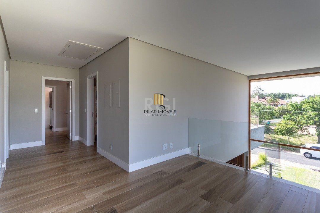 Casa Condominio para Venda - 380m², 3 dormitórios, sendo 3 suites, 6 vagas - Terra Ville