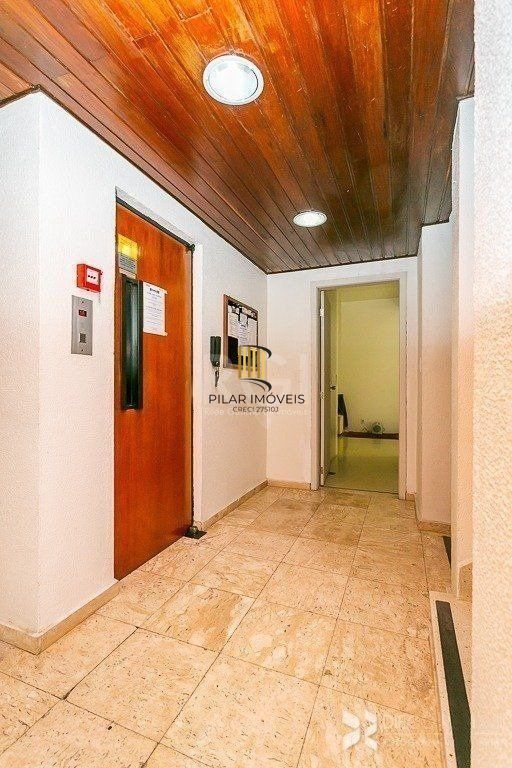 Apartamento para Venda - 110.55m², 3 dormitórios, sendo 2 suites, 1 vaga - Petrópolis