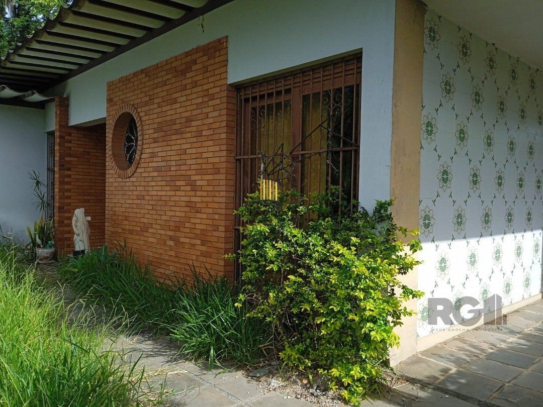 Casa 3 Dormitório(s) Bairro Cristal