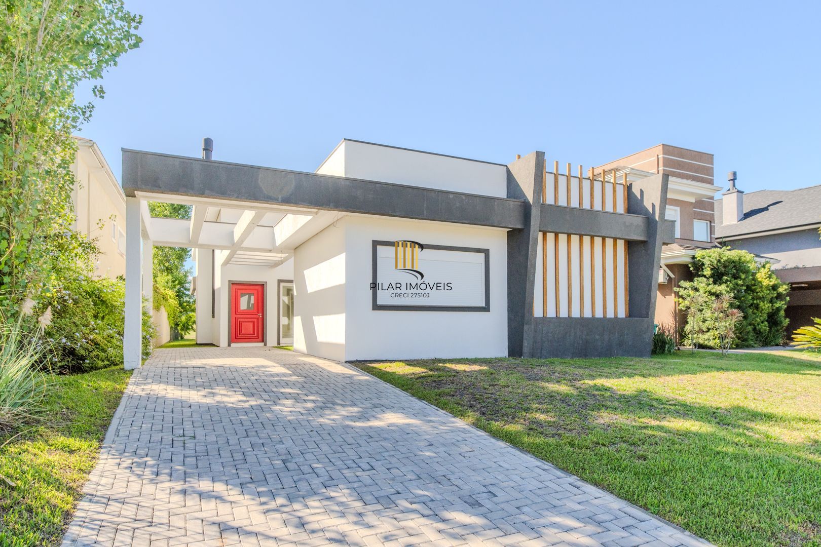 Casa de Condomínio 3 dormitórios no bairro Belém Novo