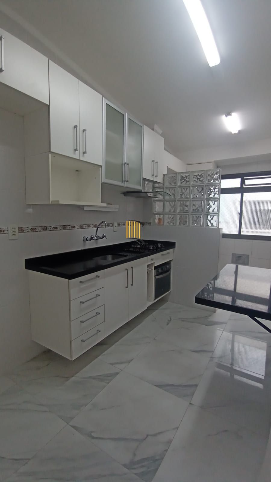 Apartamento com 2 dormitórios no bairro Nonoai