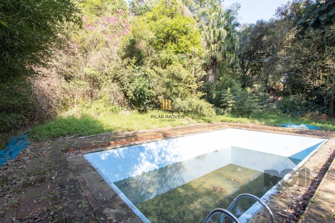 Casa 3 dormitórios no bairro Belém Novo
