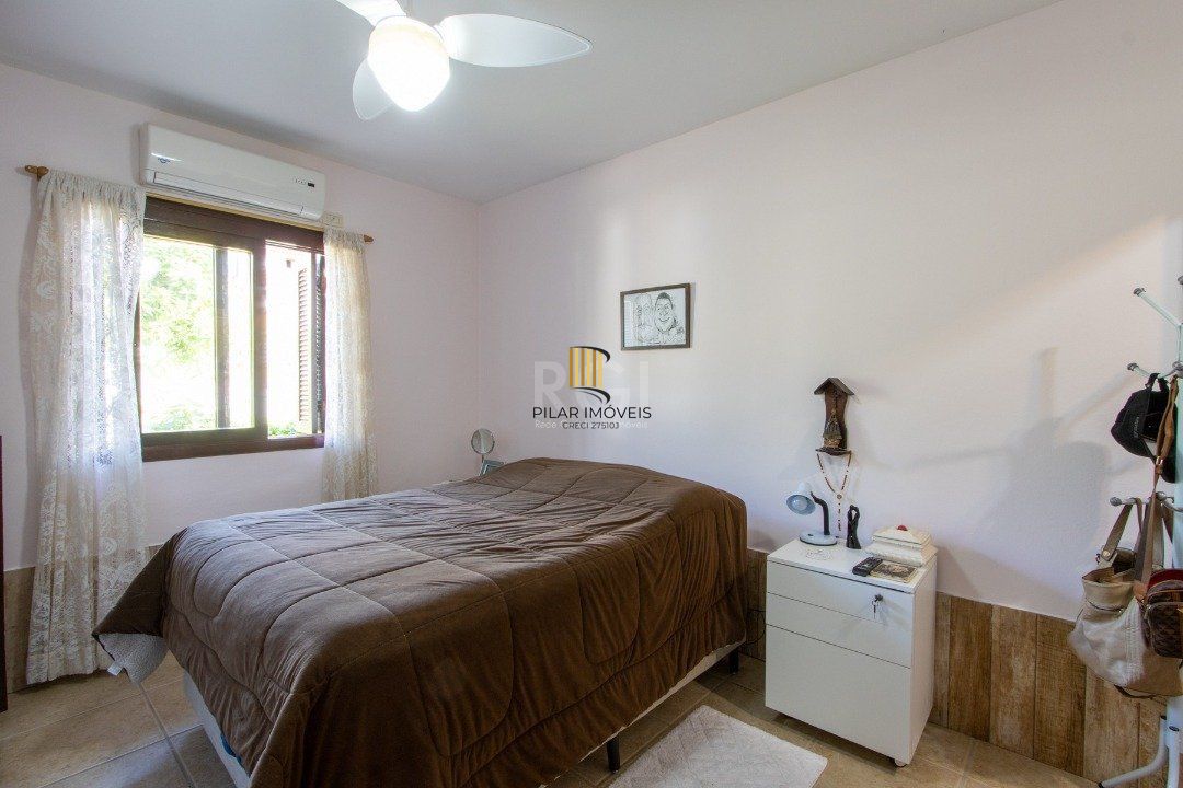 Casa para Venda - 111m², 3 dormitórios, sendo 1 suites, 1 vaga - Espirito Santo
