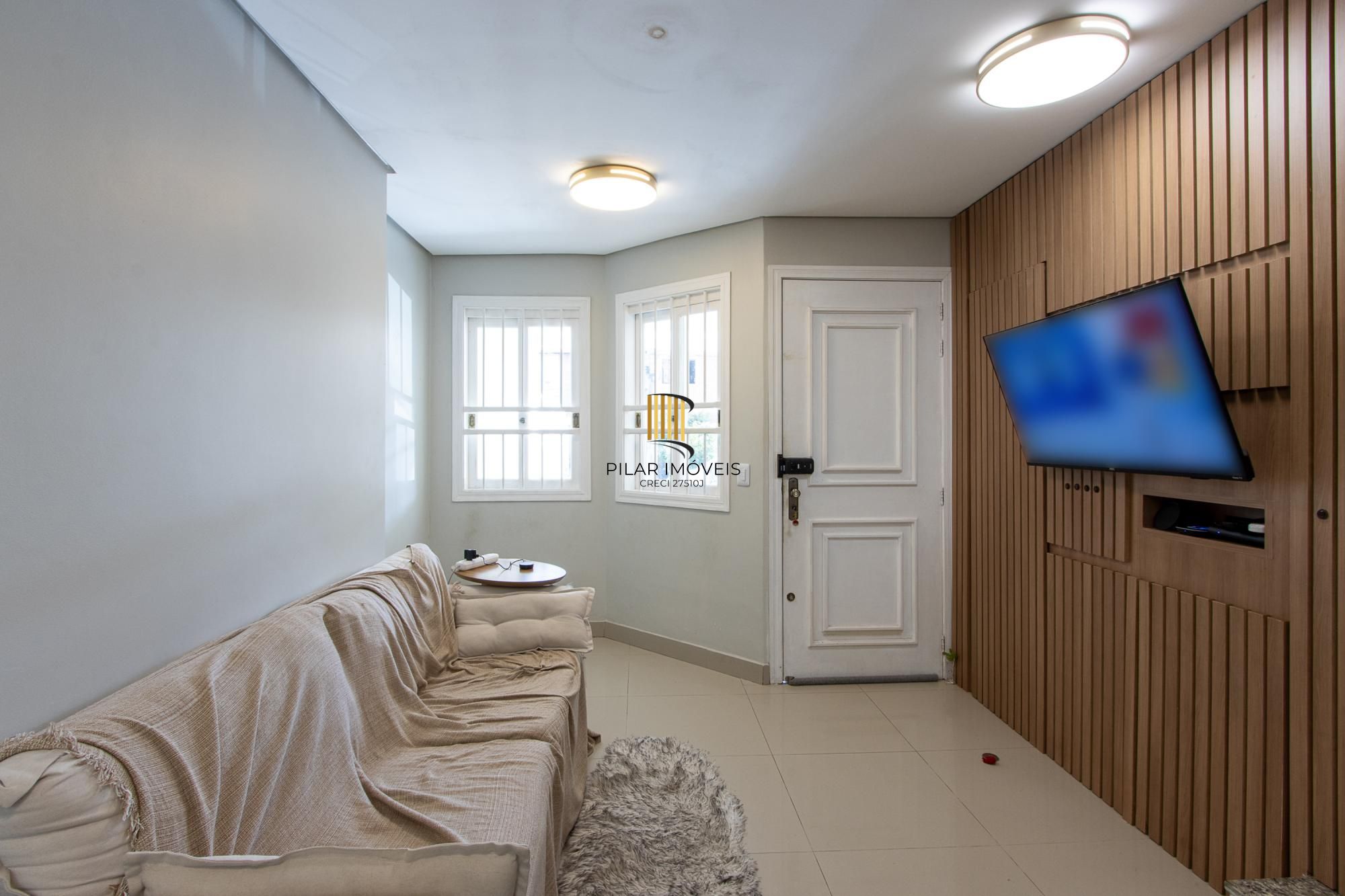 Casa de Condomínio 3 dormitórios no bairro Hípica