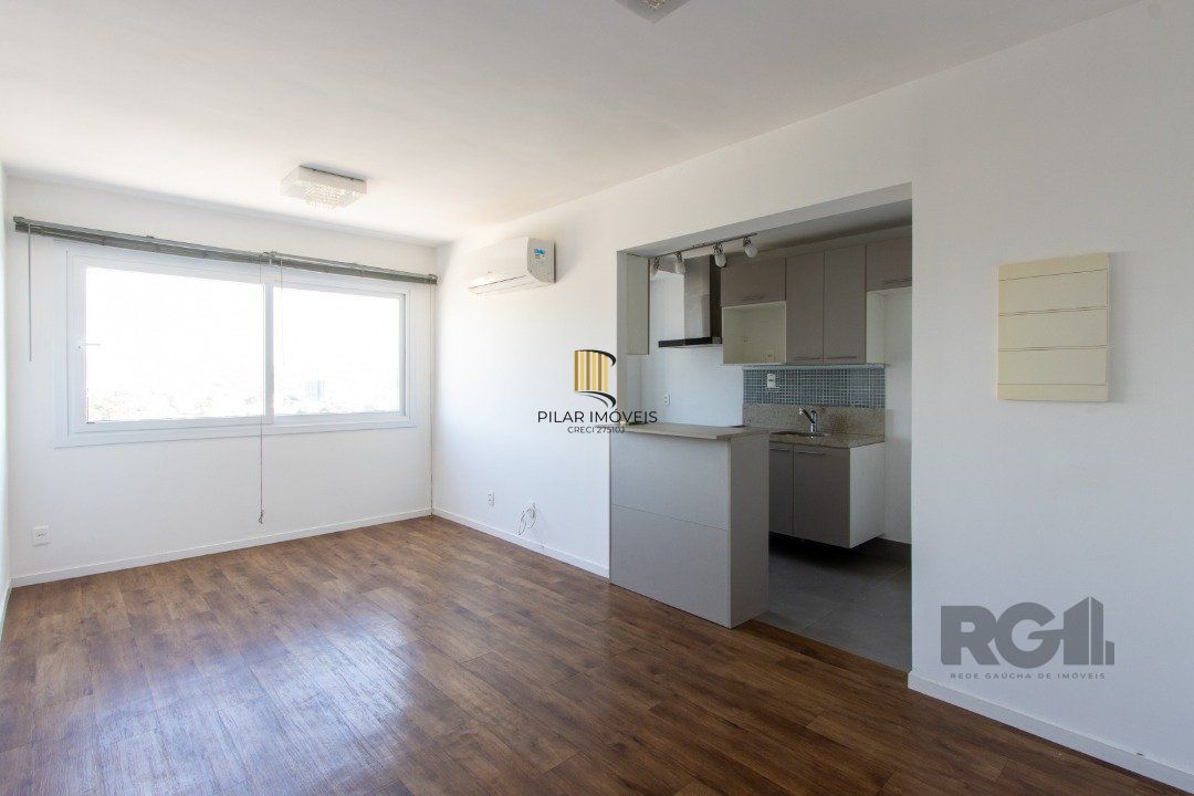 Apartamento 2 dormitórios no bairro Glória