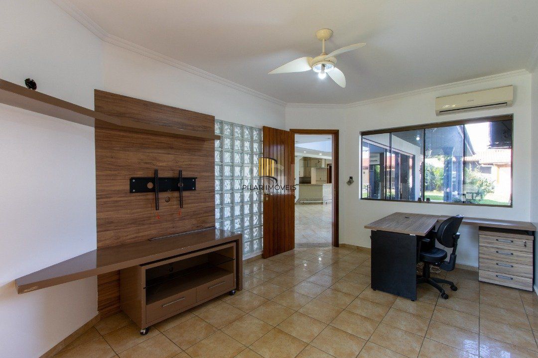 Casa 3 dormitórios no bairro Ipanema