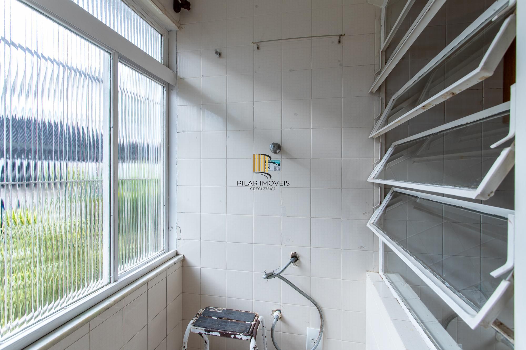 Apartamento 1 dormitório no bairro Camaquã