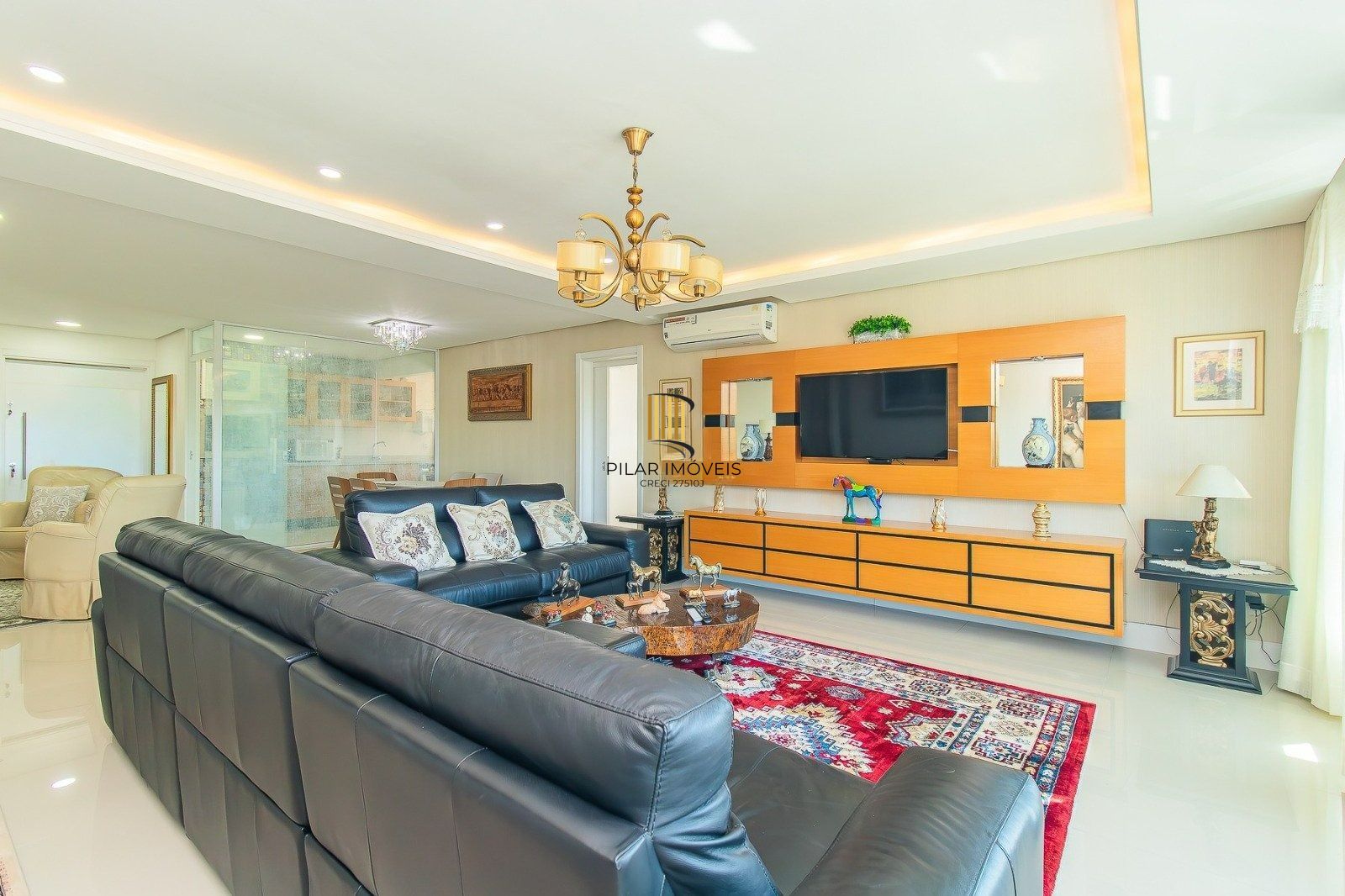 Apartamento de 135m2 com 3 suítes à venda