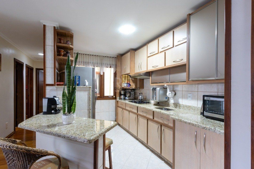 Predio para Venda - 215.37m², 0 dormitórios, Menino Deus