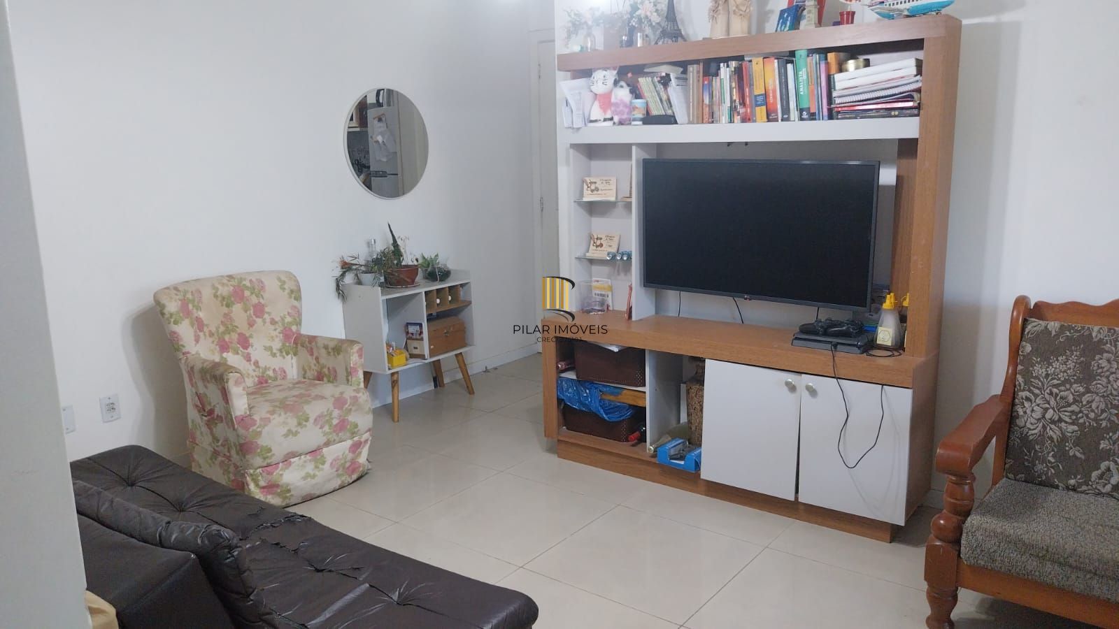 Apto padrão  Encol 2 dormitorios 2 banheiros, churrasqueira  e garagem coberta