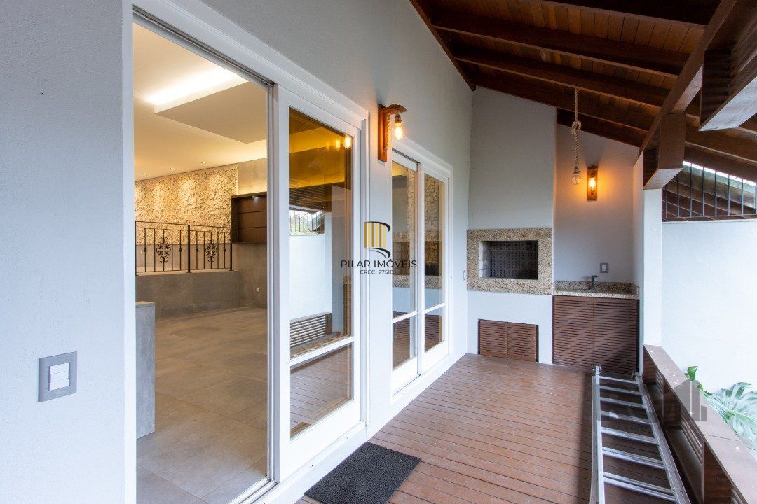 Casa 3 dormitórios à venda Ipanema  - Impecável - Totalmente reformada e mobiliada.