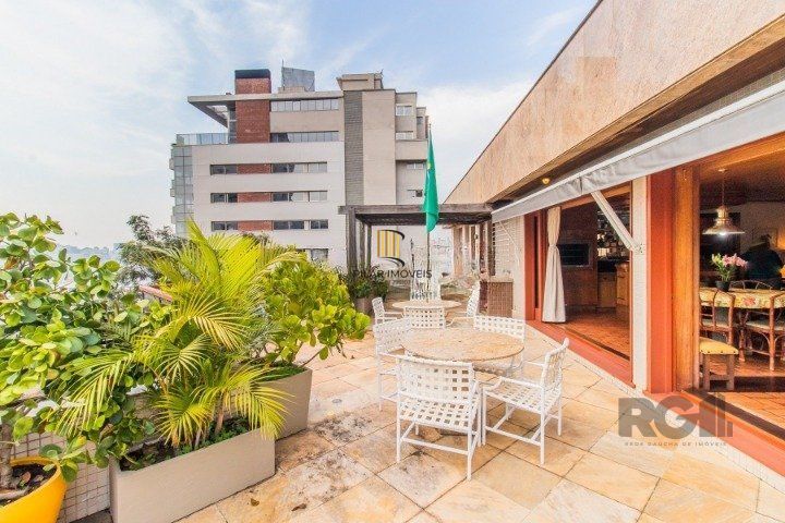 Cobertura no Moinhos de Vento, com 579m² privativos