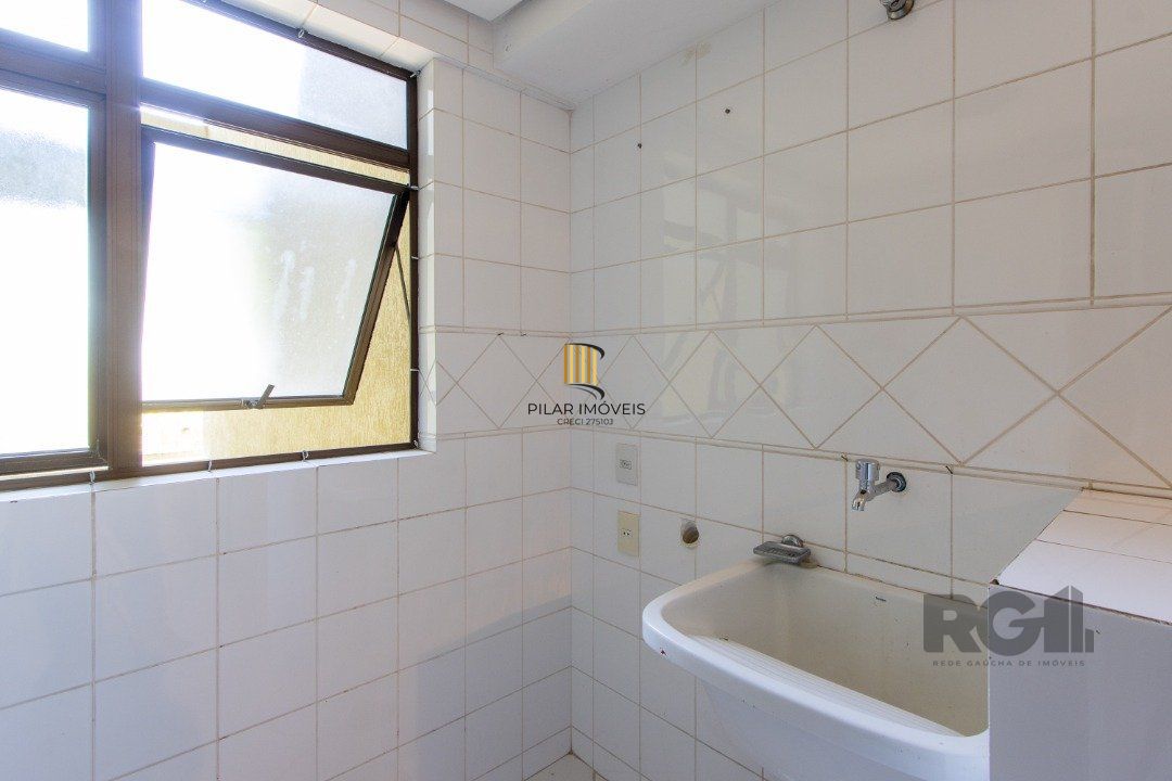 Apartamento 3 dormitórios e 2 vagas na Tristeza