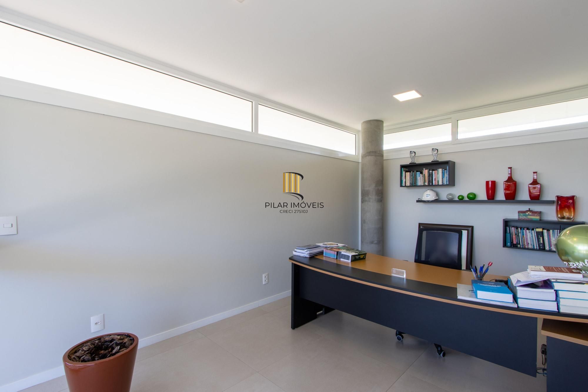 Luxuosa Casa em Condomínio de Alto Padrão com vista para Guaiba