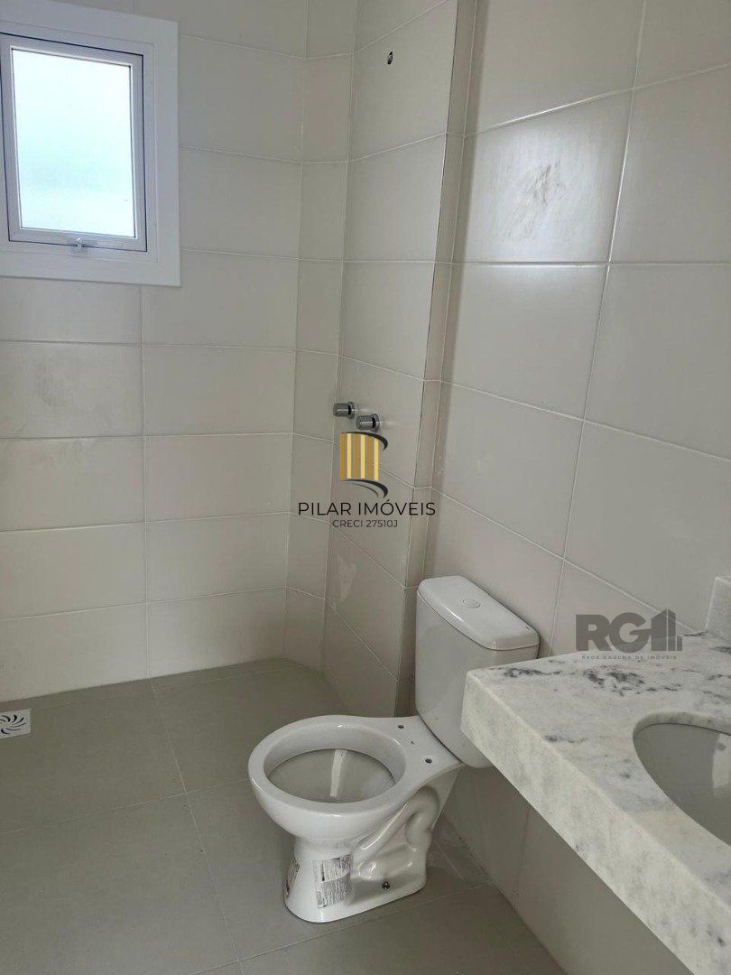 Casa de Condomínio 3 dormitórios no bairro Remanso