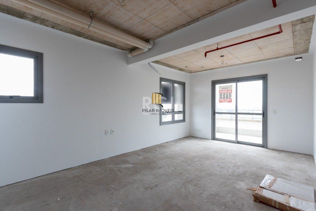 Conjunto/Sala para Venda - 104m², 0 dormitórios, São João