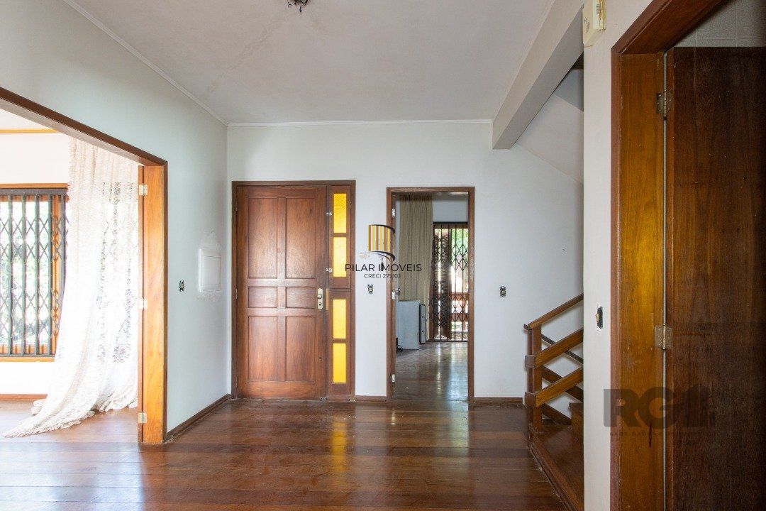 Casa para Venda - 361.95m², 4 dormitórios, sendo 2 suites, 3 vagas - Nonoai