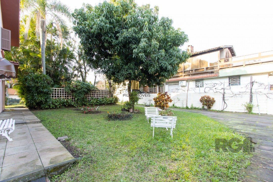 Casa 4 dormitórios no bairro Cristal