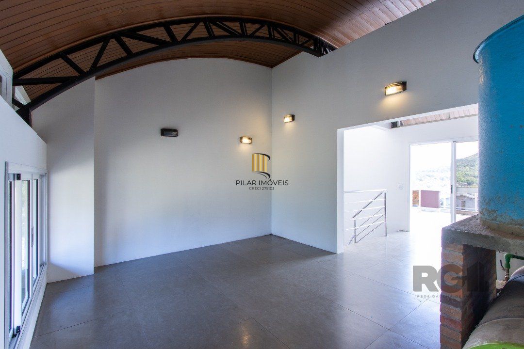 Casa para Locação/Aluguel - 150m², 3 dormitórios, sendo 1 suites, 2 vagas - Aberta dos Morros