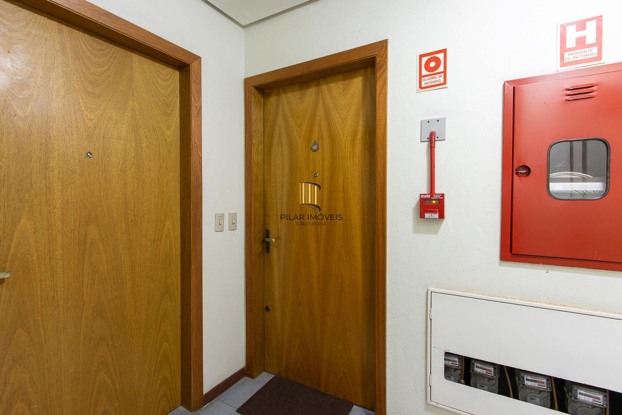 Cobertura 2 dormitórios - Bairro Camaquã