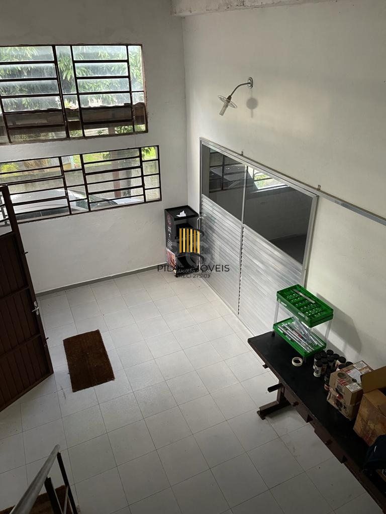 Casa para Venda - 594m², 2 dormitórios, 6 vagas - Vila João Pessoa