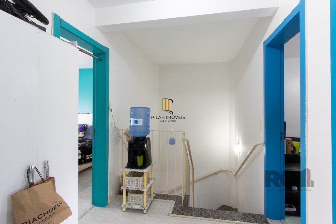 Casa 3 dormitórios no bairro Camaquã