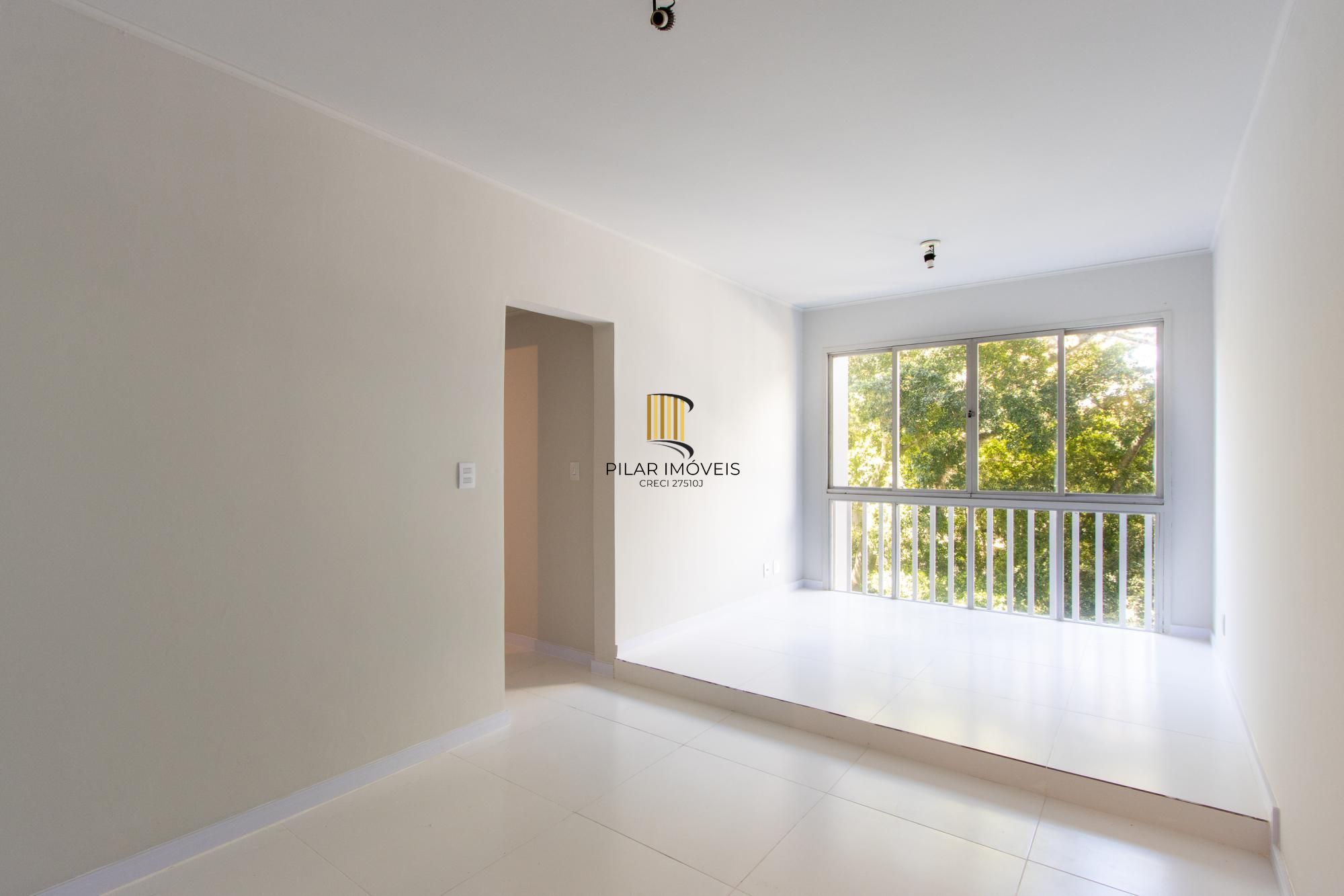 Apartamento 3 quartos, reformado, condomínio com infraestrutura - Bairro Cristal