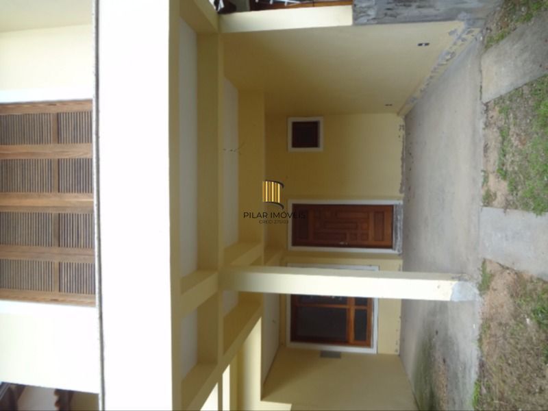 Casa para Venda - 135m², 3 dormitórios, sendo 1 suites, Hípica
