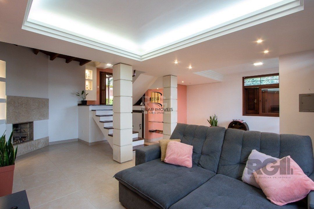 Casa Condominio para Venda - 170m², 3 dormitórios, sendo 1 suites, 2 vagas - Cavalhada