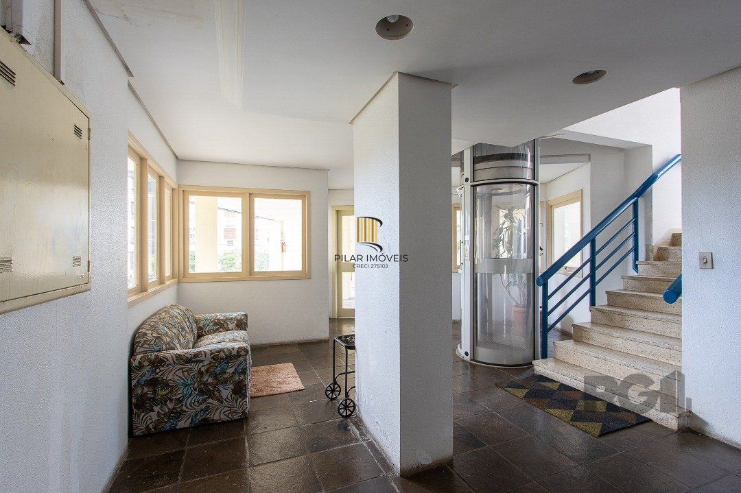 Apartamento com 3 dormitórios na Rua Dr. Barcelos
