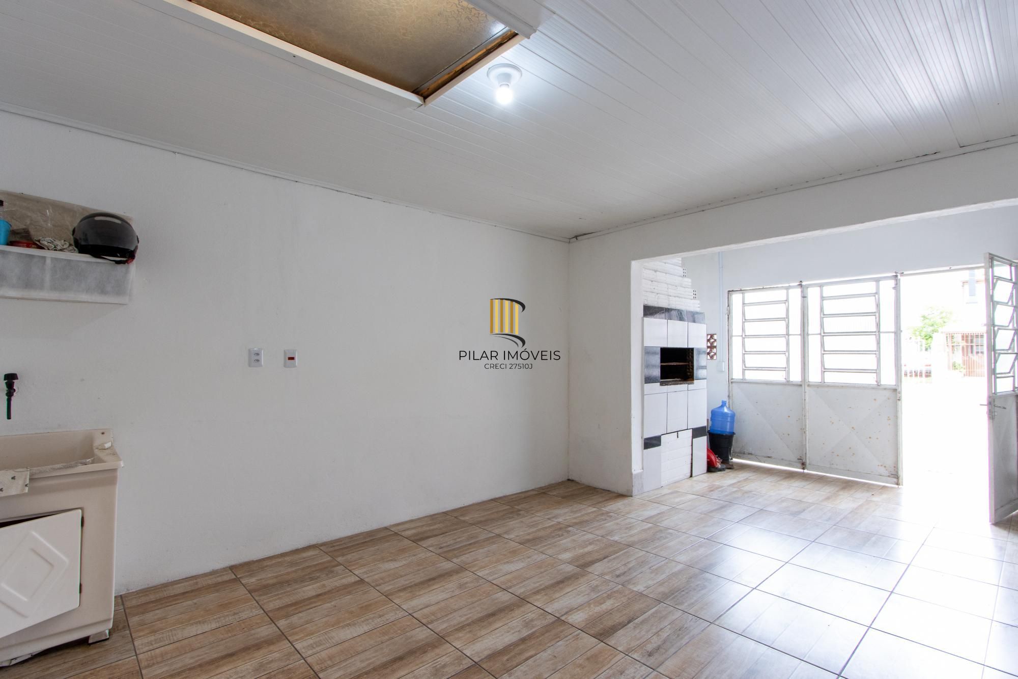 CASA TRÊS DORMITÓRIOS NA RESTINGA NOVA