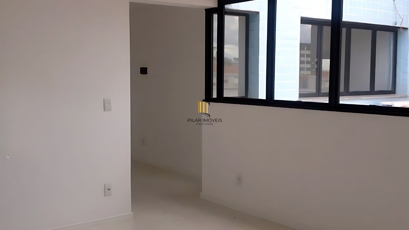 Sala comercial no bairro Cristo Redentor.