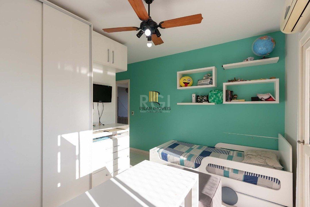 Casa para Venda com 4 dormitórios no bairro Hípica