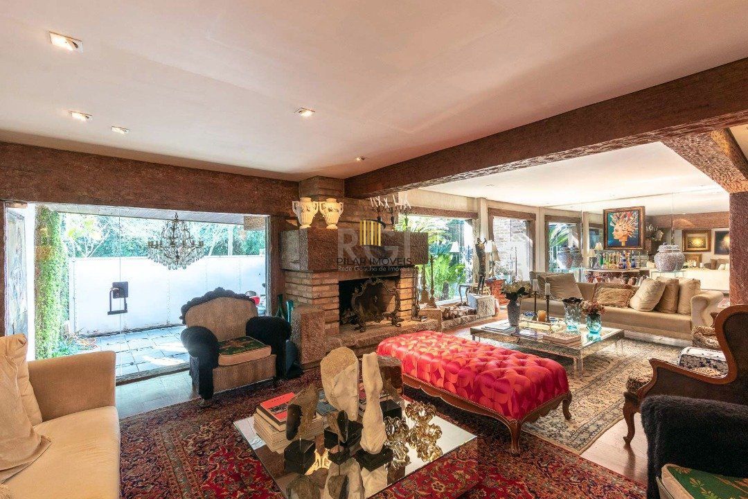 Casa para Venda - 418m², 4 dormitórios, sendo 1 suites, 2 vagas - Jardim Isabel