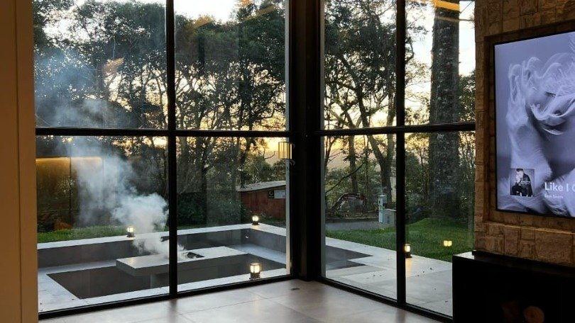 Casa toda térrea  400m2 , 3 suítes