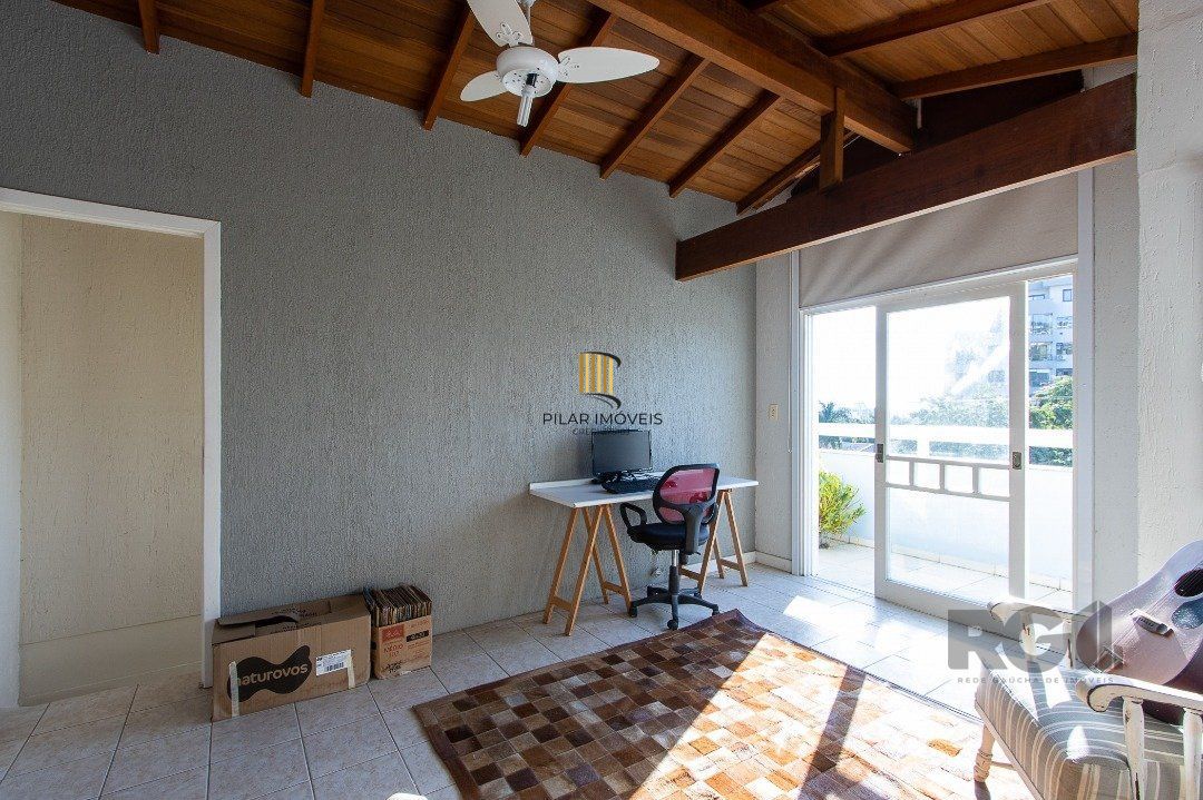 Casa 4 dormitórios no bairro Vila Conceição