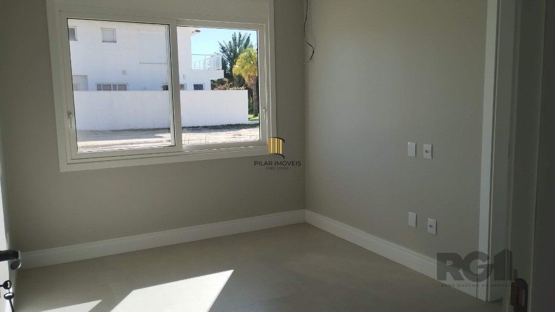 Casa de Condomínio 5 dormitórios no bairro Nova Xangri-lá