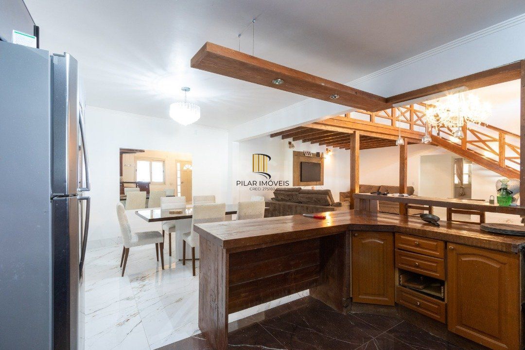Casa para Venda - 120m², 4 dormitórios, sendo 1 suites, 3 vagas - Serraria
