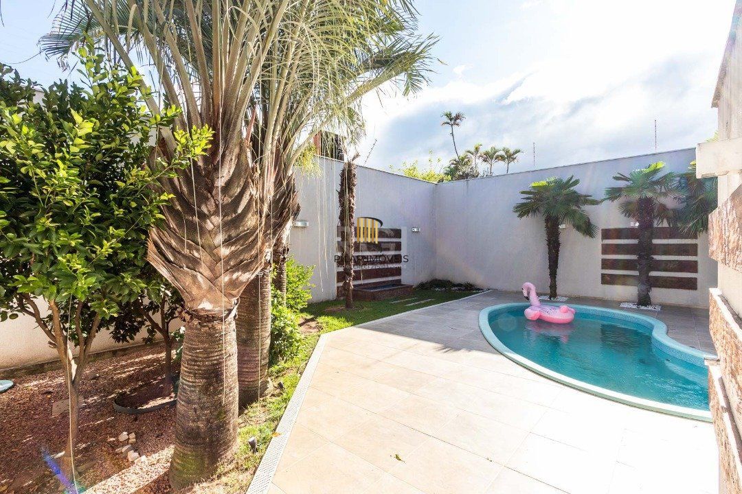 Casa para Venda - 463m², 4 dormitórios, sendo 4 suites, 4 vagas - Ipanema