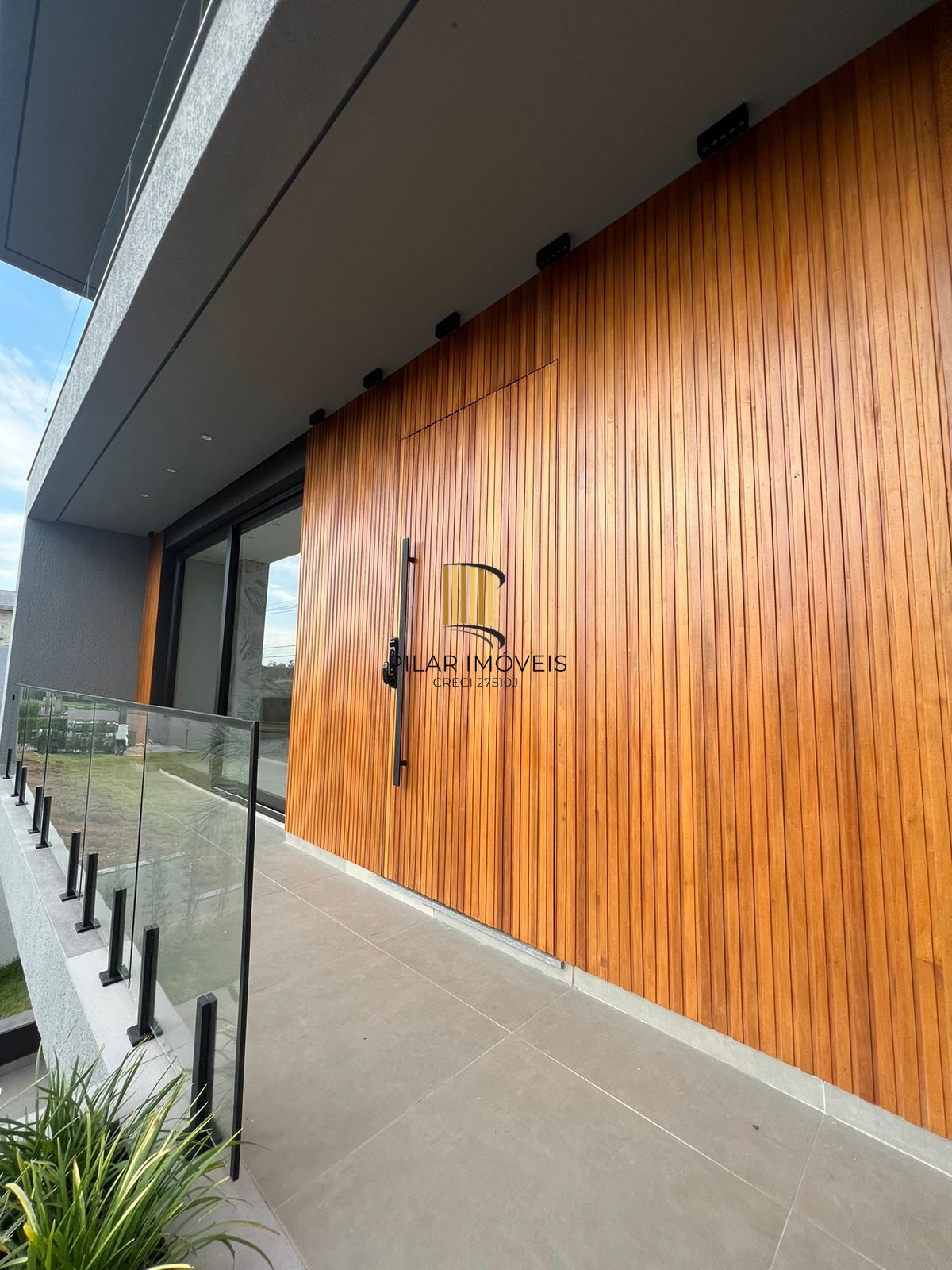 Casa de Condomínio com 3 suítes para comprar em Centro, Gravataí