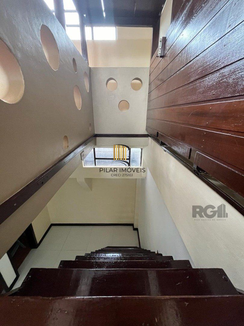 Casa 3 dormitórios no bairro Restinga