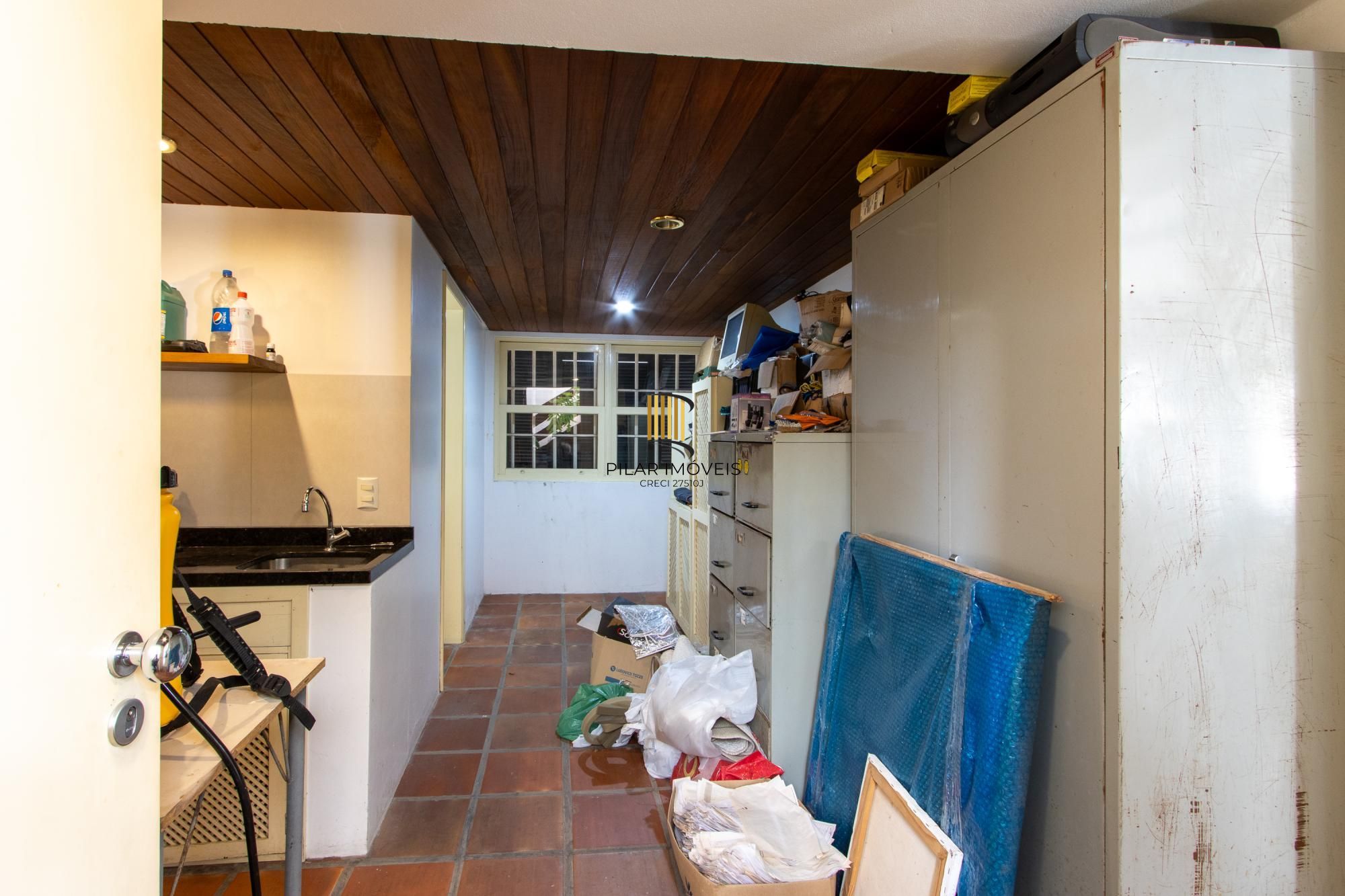 Casa com piscina Bairro Cristal