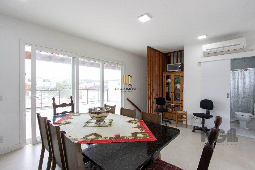 Casa de Condomínio 3 dormitórios no bairro Vila Assunção