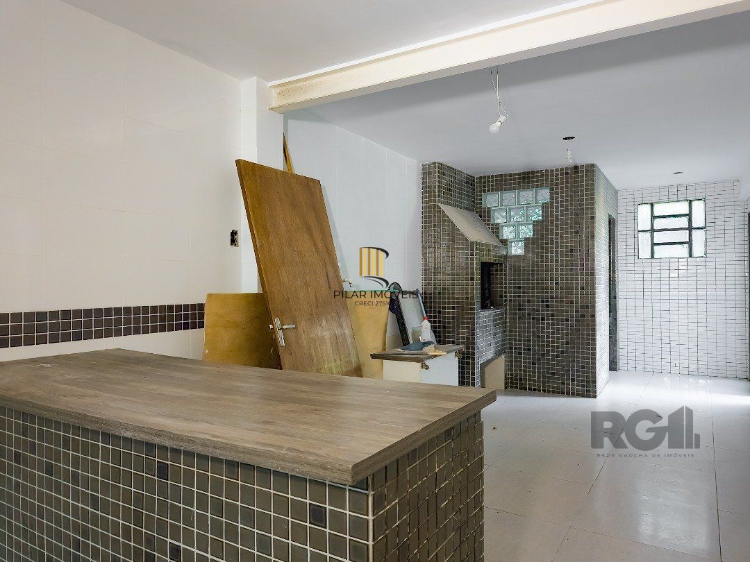 Casa com 3 quartos, suite, pátio - Bairro Espírito Santo - Potro Alegre (RS)